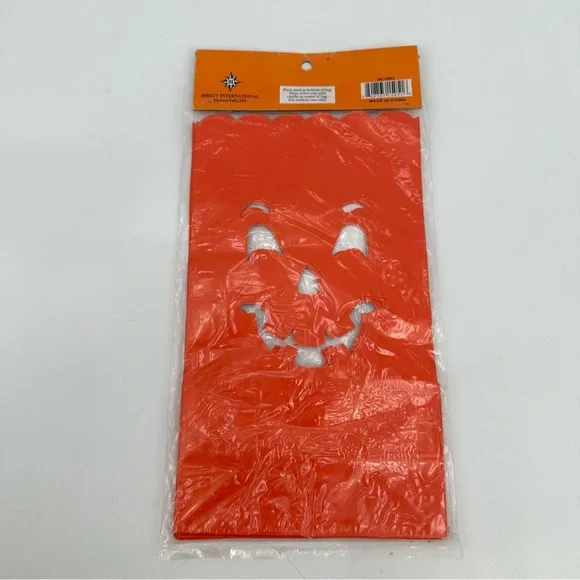 3/$15 Halloween Luminaria Bags Orange Jack-o-Lantern Cutout Sealed 4-Pack READ - Picture 6 of 10